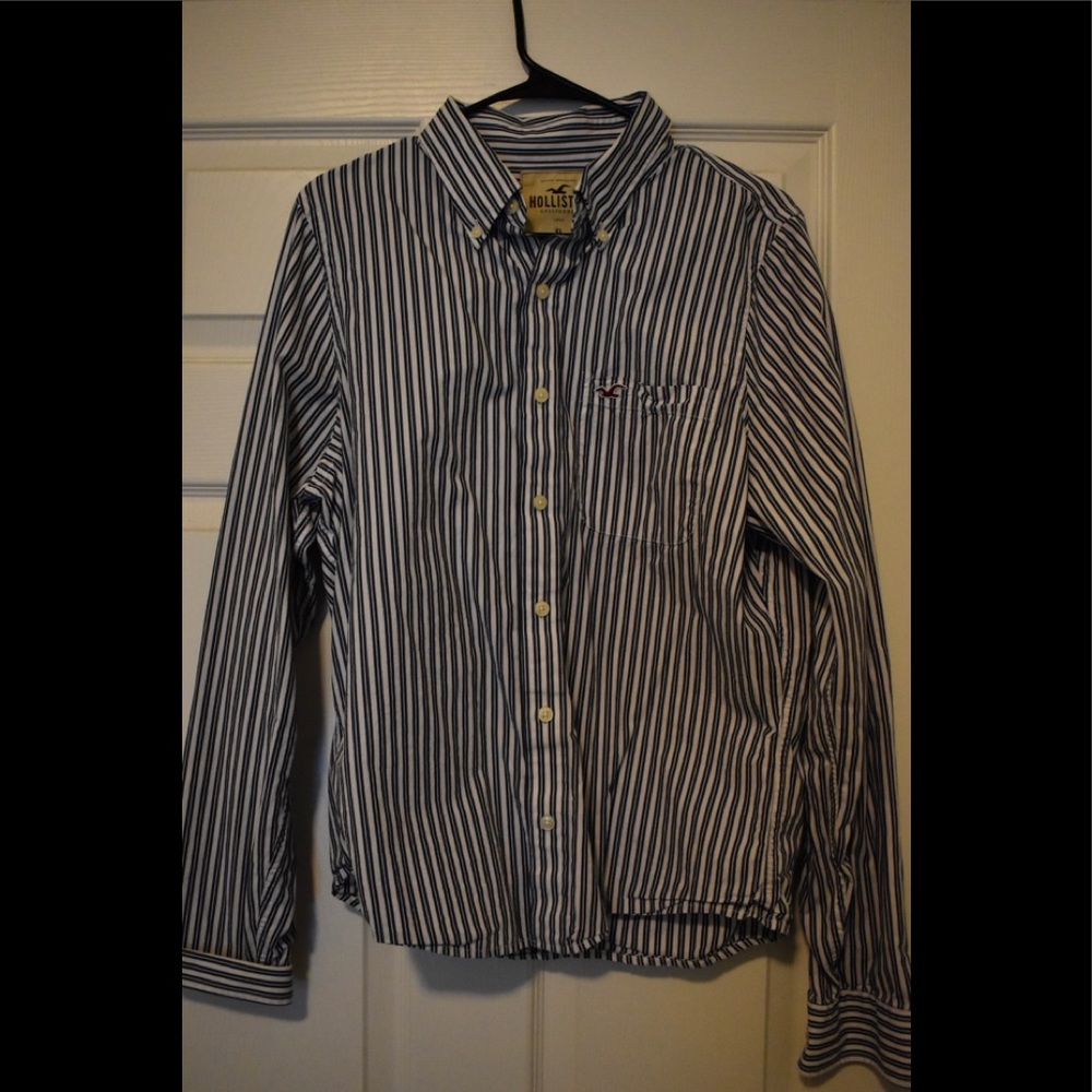 Casual long sleeve button down!